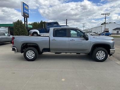 2025 Chevrolet Silverado 3500 Crew Cab 4WD, Pickup for sale #B161442N - photo 2