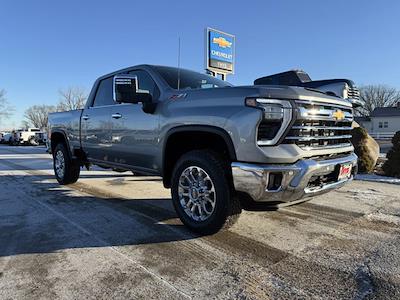 2025 Chevrolet Silverado 3500 Crew Cab 4WD, Pickup for sale #B161521N - photo 1