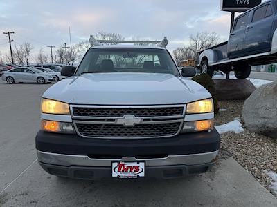2005 Chevrolet Silverado 2500 Regular Cab RWD Cab Chassis for sale #B161616A2 - photo 2