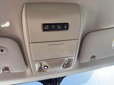 Used 2014 Chrysler Town and Country - photo 1