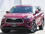 2024 Toyota Highlander AWD SUV for sale #PT10610 - photo 1
