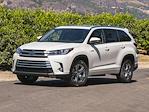 2017 Toyota Highlander 4x4 SUV for sale #T50653A - photo 1