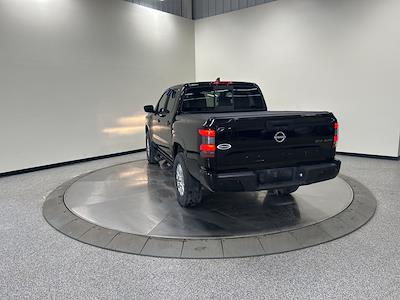 Used 2022 Nissan Frontier - photo 1