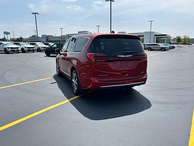 2024 Chrysler Pacifica AWD Minivan for sale #T80020 - photo 2