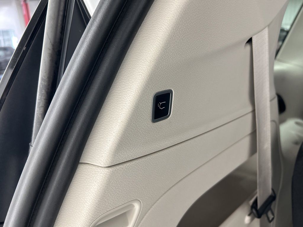Used 2018 Chrysler Pacifica - photo 31
