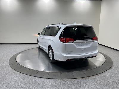 2018 Chrysler Pacifica FWD Minivan for sale #V85210 - photo 2