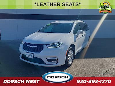 Used 2021 Chrysler Pacifica - photo 1