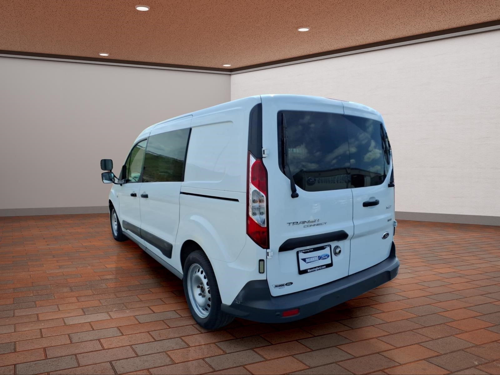Used 2014 Ford Transit Connect - photo 2