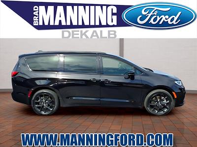 2024 Chrysler Pacifica AWD Minivan for sale #S169823 - photo 1