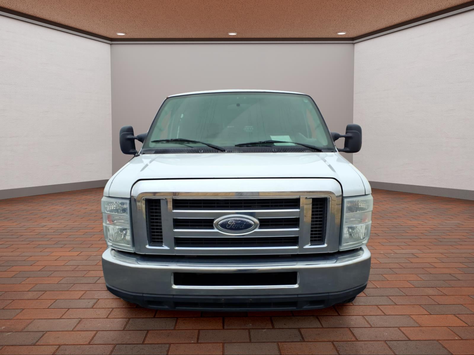 Used 2013 Ford E-250 - photo 6