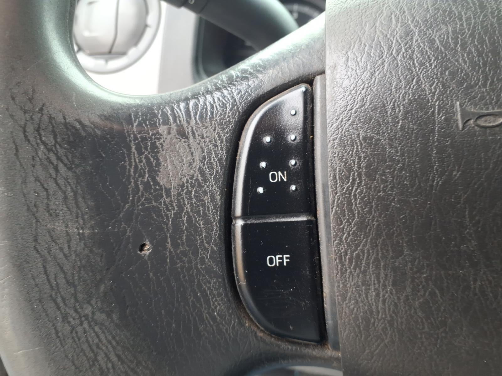 Used 2013 Ford E-250 - photo 18