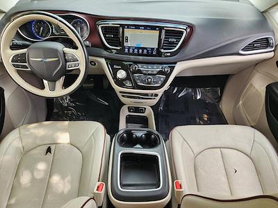 Used 2019 Chrysler Pacifica - photo 1