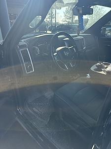 Used 2021 Ram 1500 Classic - photo 1