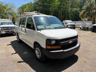 Used 2014 Chevrolet Express 2500 - photo 2