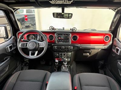 Used 2023 Jeep Gladiator - photo 1