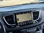 2020 Chrysler Pacifica FWD Minivan for sale #250996AA - photo 4