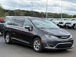 2019 Chrysler Pacifica FWD Minivan for sale #260177A - photo 41