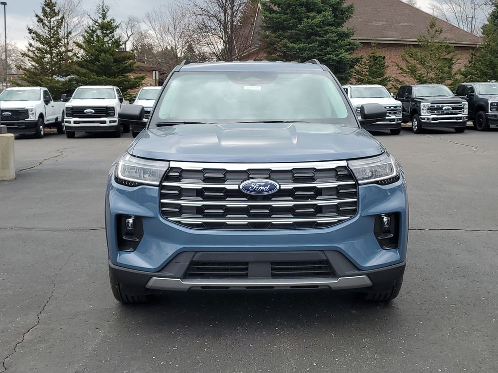 New 2026 Ford Explorer - photo 2