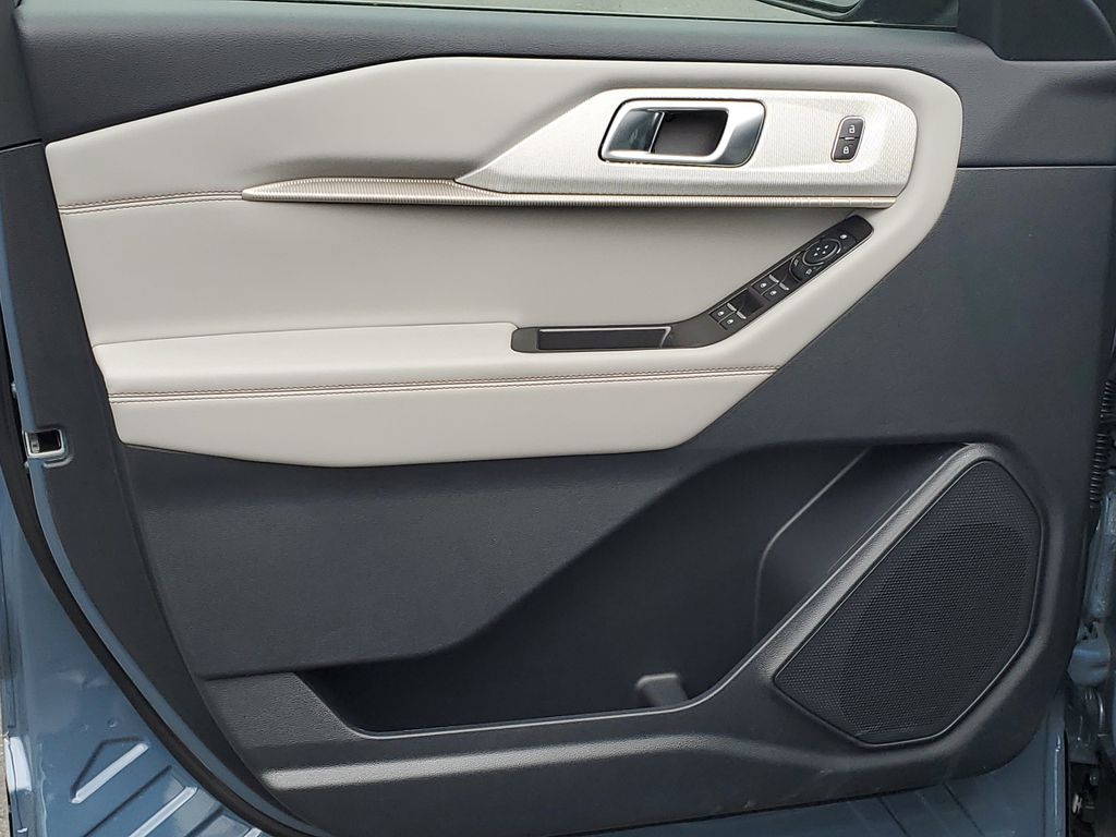 New 2026 Ford Explorer - photo 24