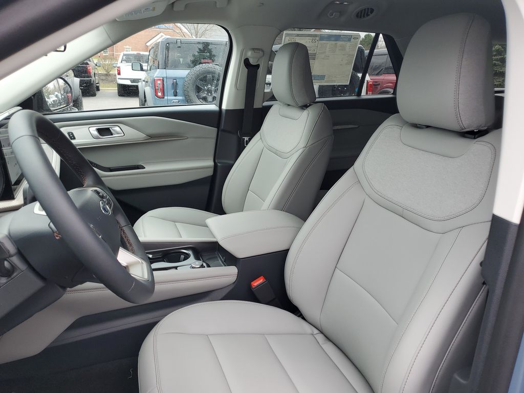 New 2026 Ford Explorer - photo 9