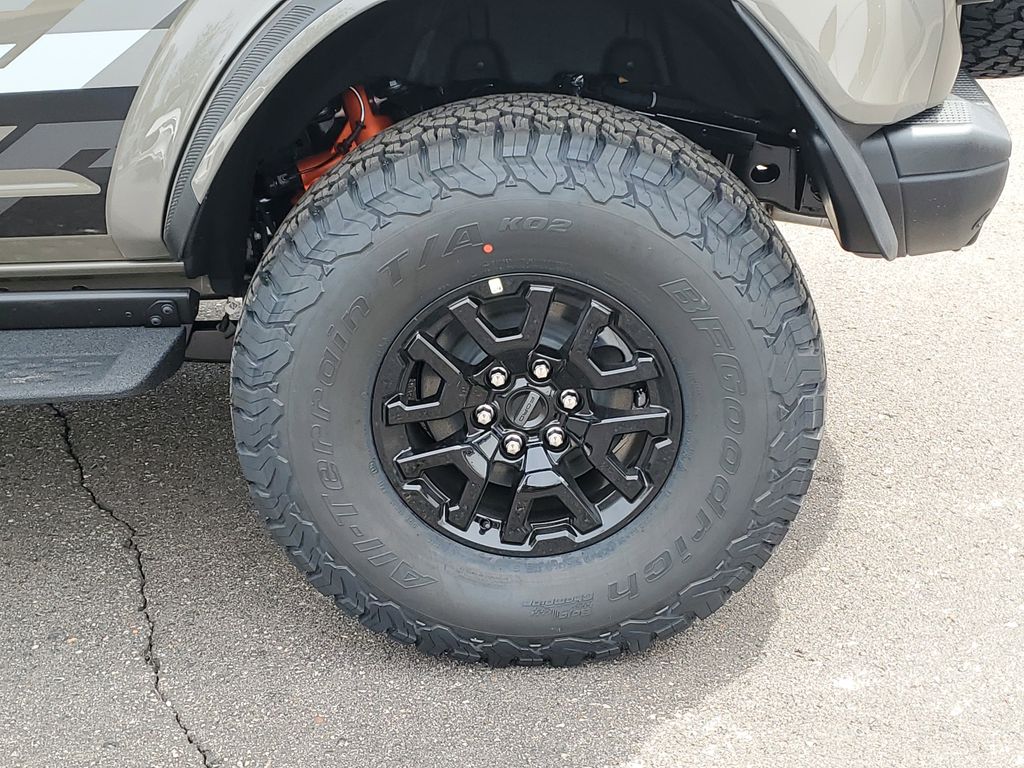 New 2026 Ford Bronco - photo 34