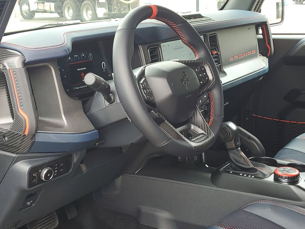 New 2026 Ford Bronco - photo 11
