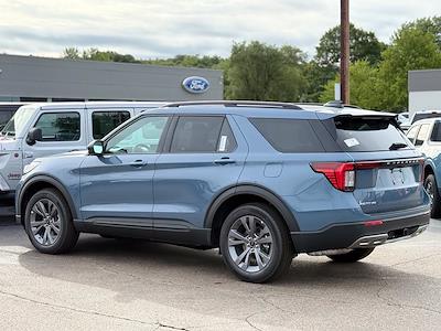 2027 Ford Explorer 4WD SUV for sale #270122 - photo 2