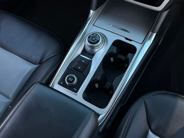 Used 2023 Ford Explorer - photo 32
