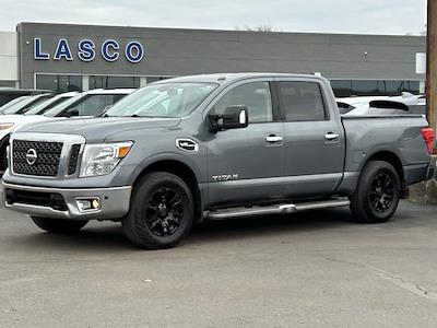 Used 2017 Nissan Titan SV Crew Cab 4x4 Pickup for sale #CP32626 - photo 1