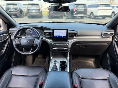 Used 2020 Ford Explorer - photo 1