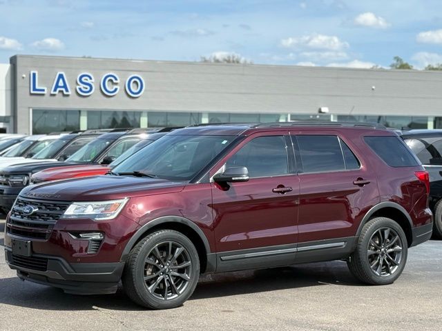 Used 2018 Ford Explorer - photo 1