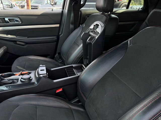 Used 2018 Ford Explorer - photo 33
