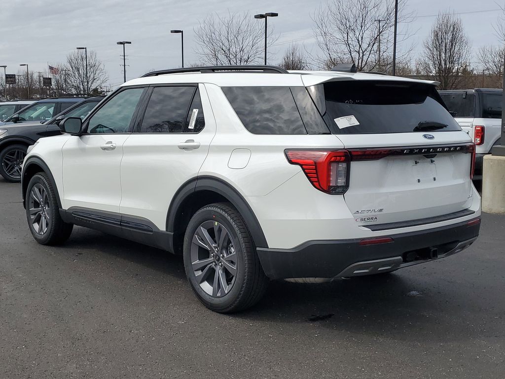 New 2026 Ford Explorer Active - photo 2