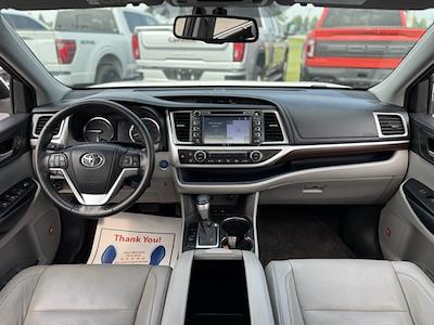 2014 Toyota Highlander 4x4 SUV for sale #OP33162 - photo 2