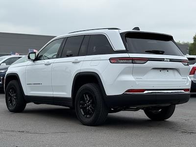 2023 Jeep Grand Cherokee 4x4 SUV for sale #OP33247 - photo 2