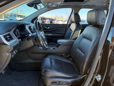 Used 2019 GMC Acadia SLT for sale #OP33762 - photo 2
