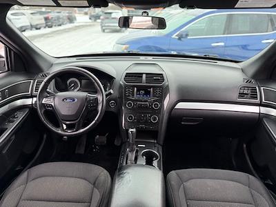 Used 2017 Ford Explorer XLT for sale #OP33890A - photo 2