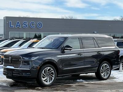 Used 2025 Lincoln Navigator - photo 1