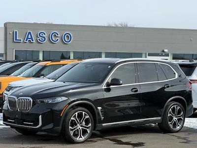 Used 2025 BMW X5 - photo 1
