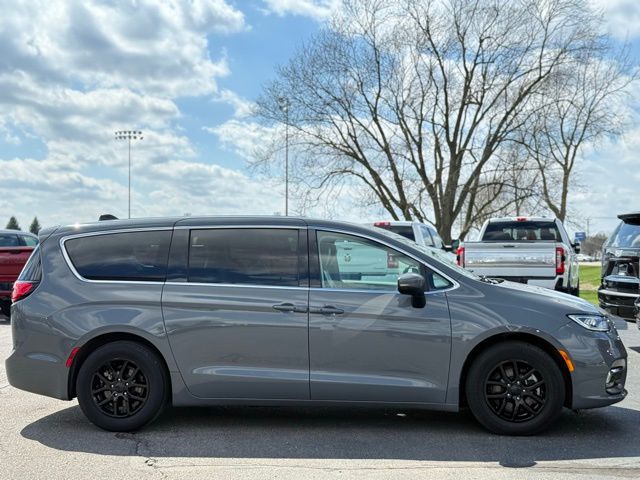 Used 2023 Chrysler Pacifica - photo 39