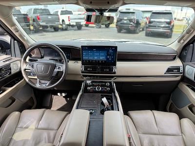 Used 2022 Lincoln Navigator - photo 1