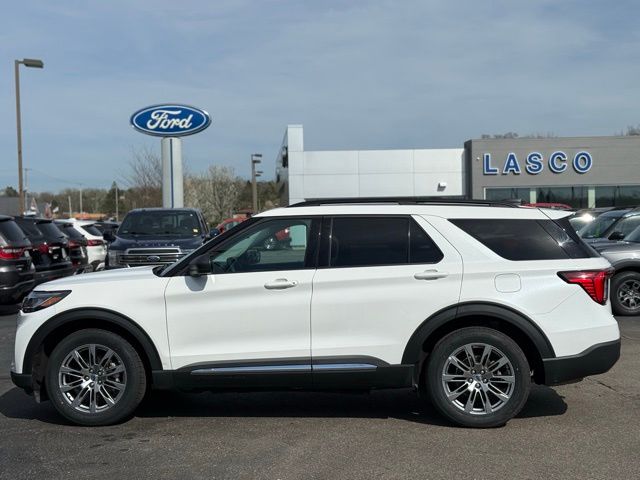 Used 2025 Ford Explorer - photo 48