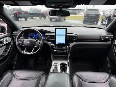 Used 2022 Ford Explorer - photo 1