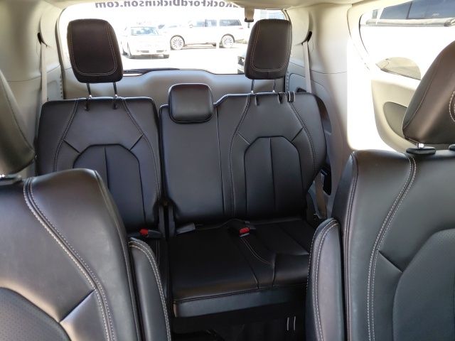Used 2024 Chrysler Pacifica - photo 14