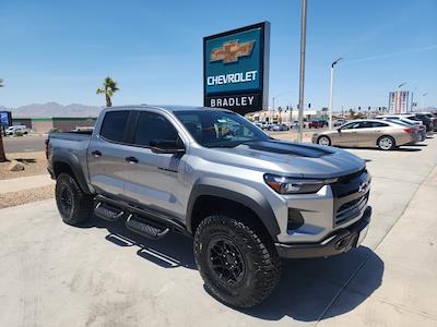 2025 Chevrolet Colorado Crew Cab 4WD Pickup for sale #58733 - photo 1