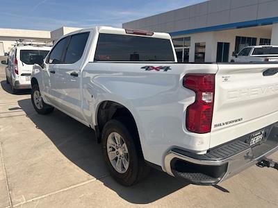 2022 Chevrolet Silverado 1500 Crew Cab 4WD Pickup for sale #58739A - photo 2