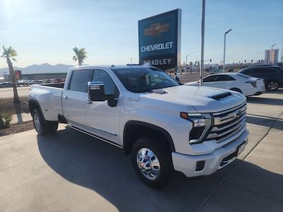 New 2025 Chevrolet Silverado 3500 High Country Crew Cab 4WD Pickup for sale #58802 - photo 1