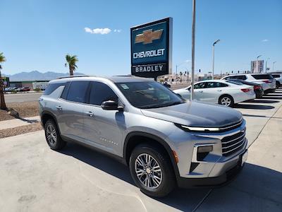 New 2025 Chevrolet Traverse LT SUV for sale #58817 - photo 1