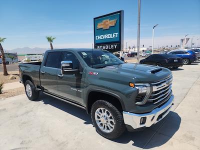2025 Chevrolet Silverado 2500 Crew Cab 4WD Pickup for sale #58850 - photo 1