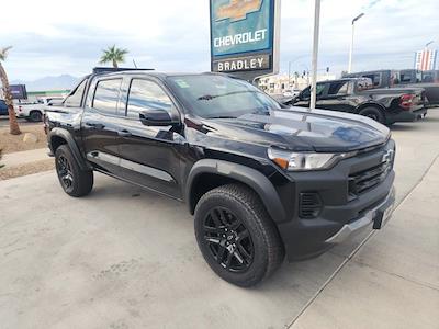 New 2025 Chevrolet Colorado Trail Boss Crew Cab 4WD Pickup for sale #58994 - photo 2